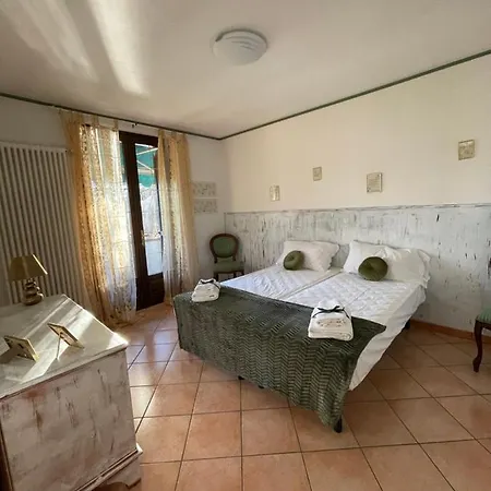 Viridian Bed & Breakfast Quassolo