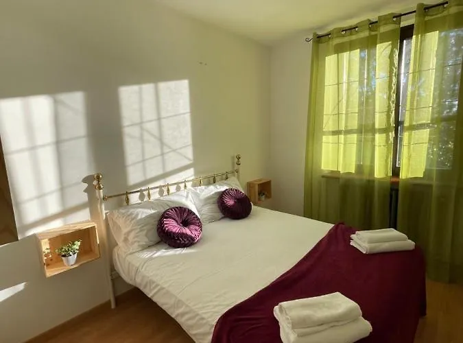 Viridian Bed and Breakfast *
