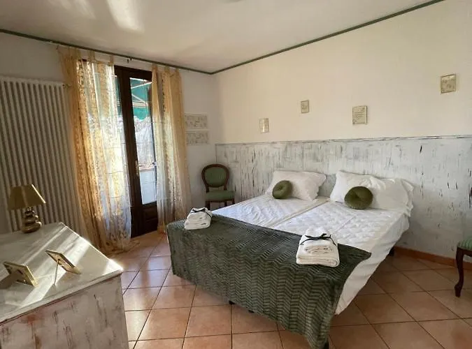 Viridian ベッド・アンド・ブレックファスト Quassolo